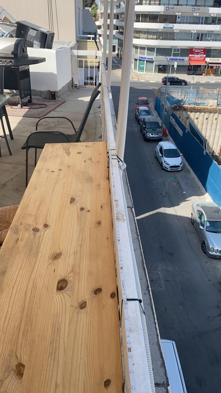 Unique City Hostel 100 Meters From Beach Larnaca Extérieur photo
